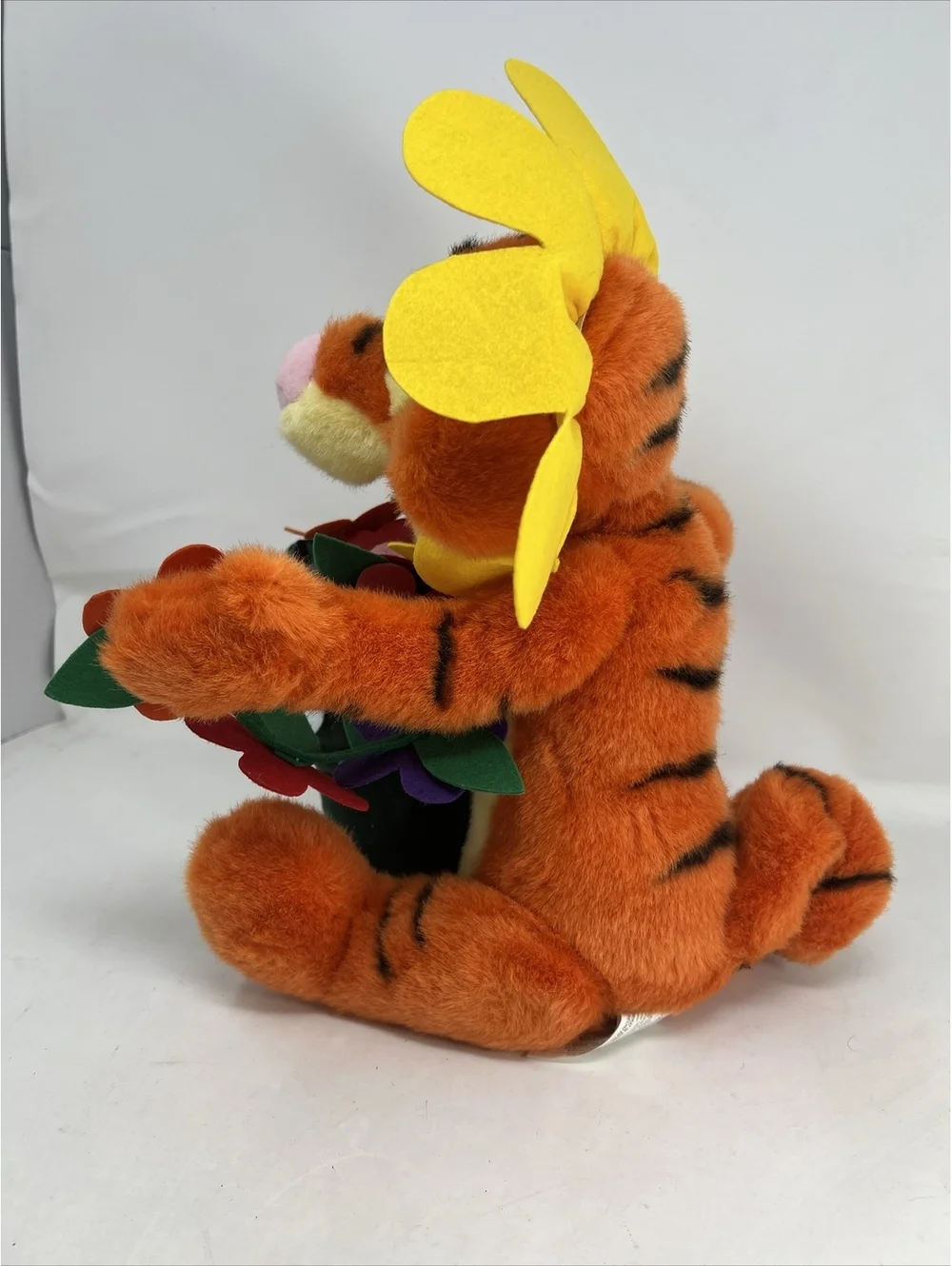 VTG Disney Winnie the Pooh Have A Tiggerific Day TIGGER flower pot PLUSH 12